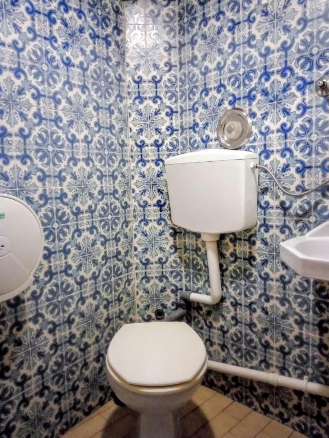 City Drops Hostel Batalhaprivate Room Porto Eksteriør billede
