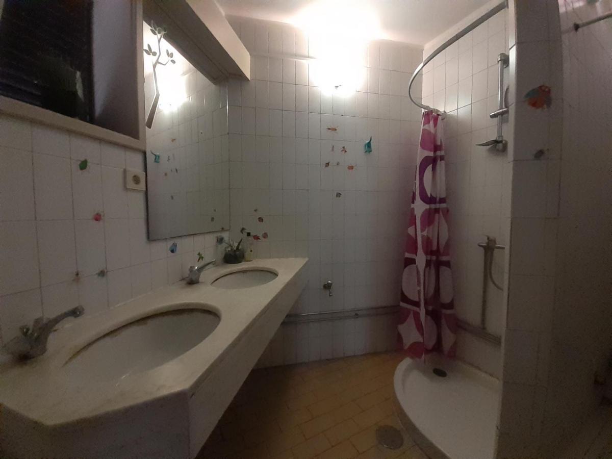 City Drops Hostel Batalhaprivate Room Porto Eksteriør billede