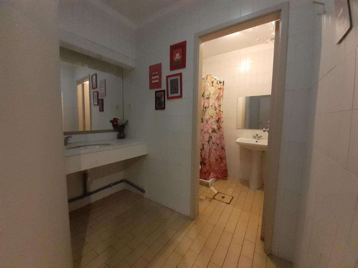 City Drops Hostel Batalhaprivate Room Porto Eksteriør billede